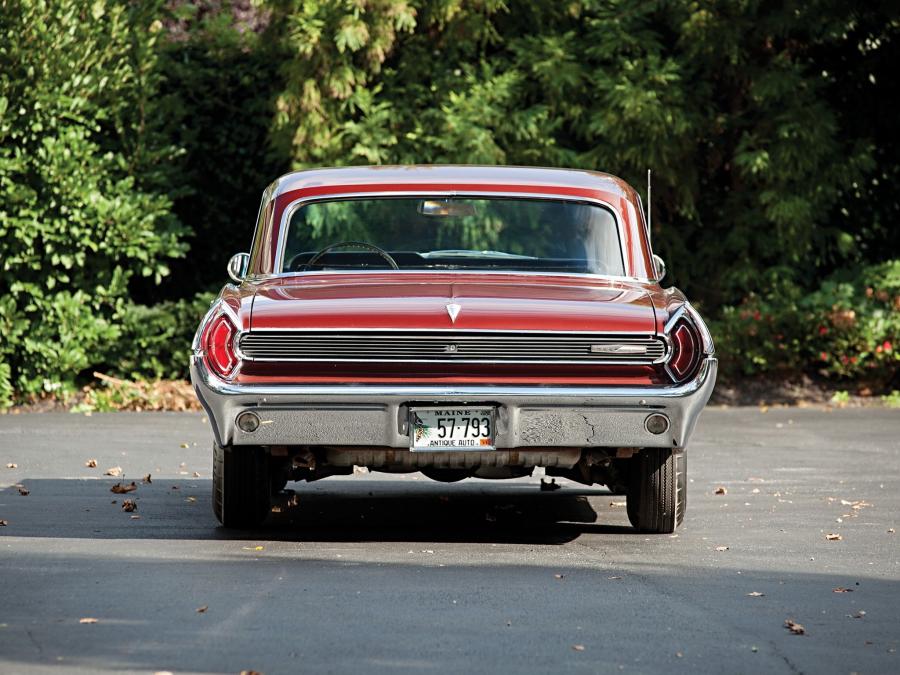  Pontiac Grand Prix 1962 года  (фото 5 из 17)